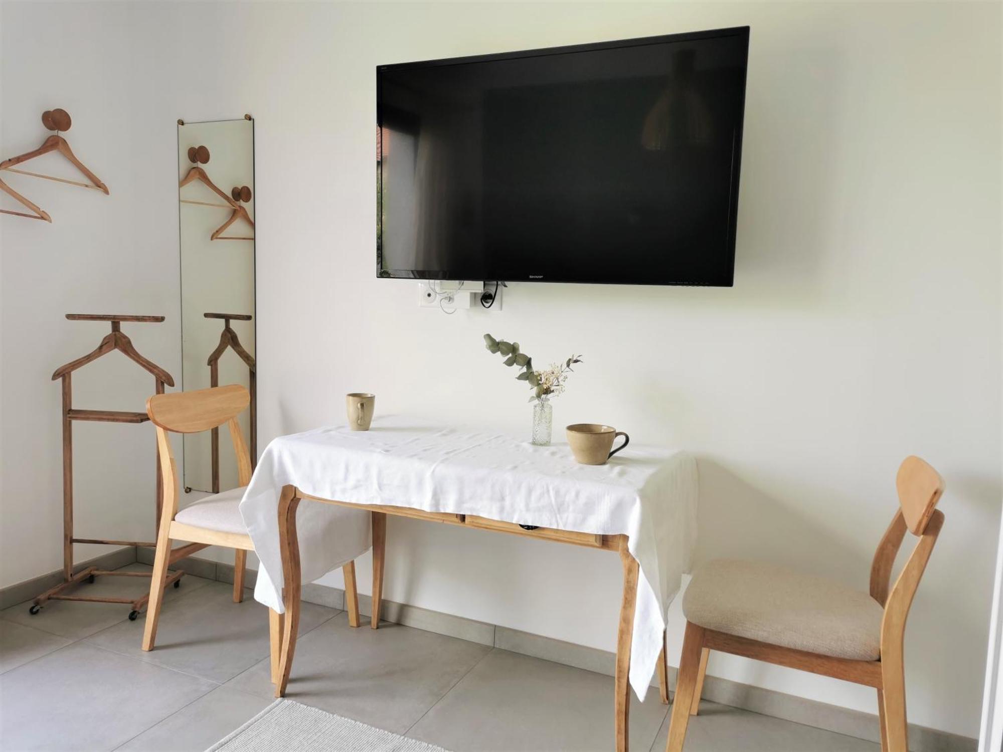 Au Jardin Des Deux Roches Bed & Breakfast Prisse Luaran gambar