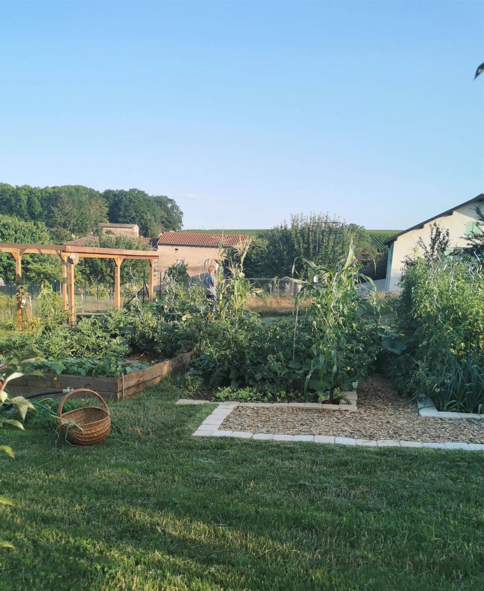 Au Jardin Des Deux Roches Bed & Breakfast Prisse Luaran gambar